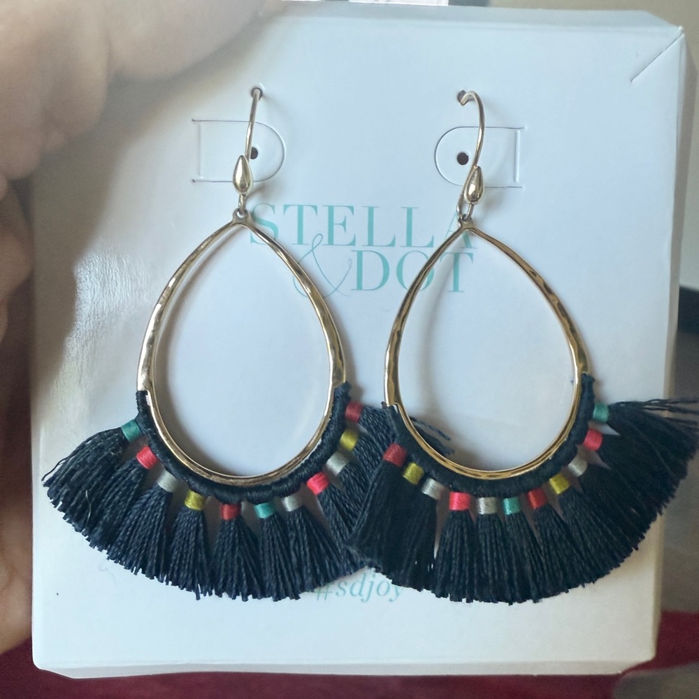 Stella & Dot Modern Bohemian Fringe Earrings